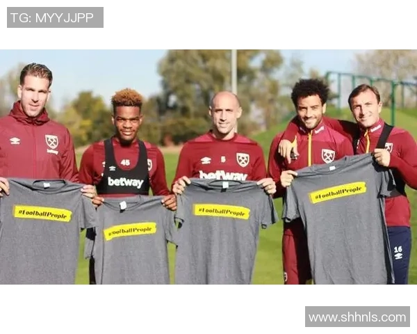 南京足球队近期状态分析与表现评估及未来发展趋势探讨 南京足球队近期状态分析与表现评估及未来发展趋势探讨